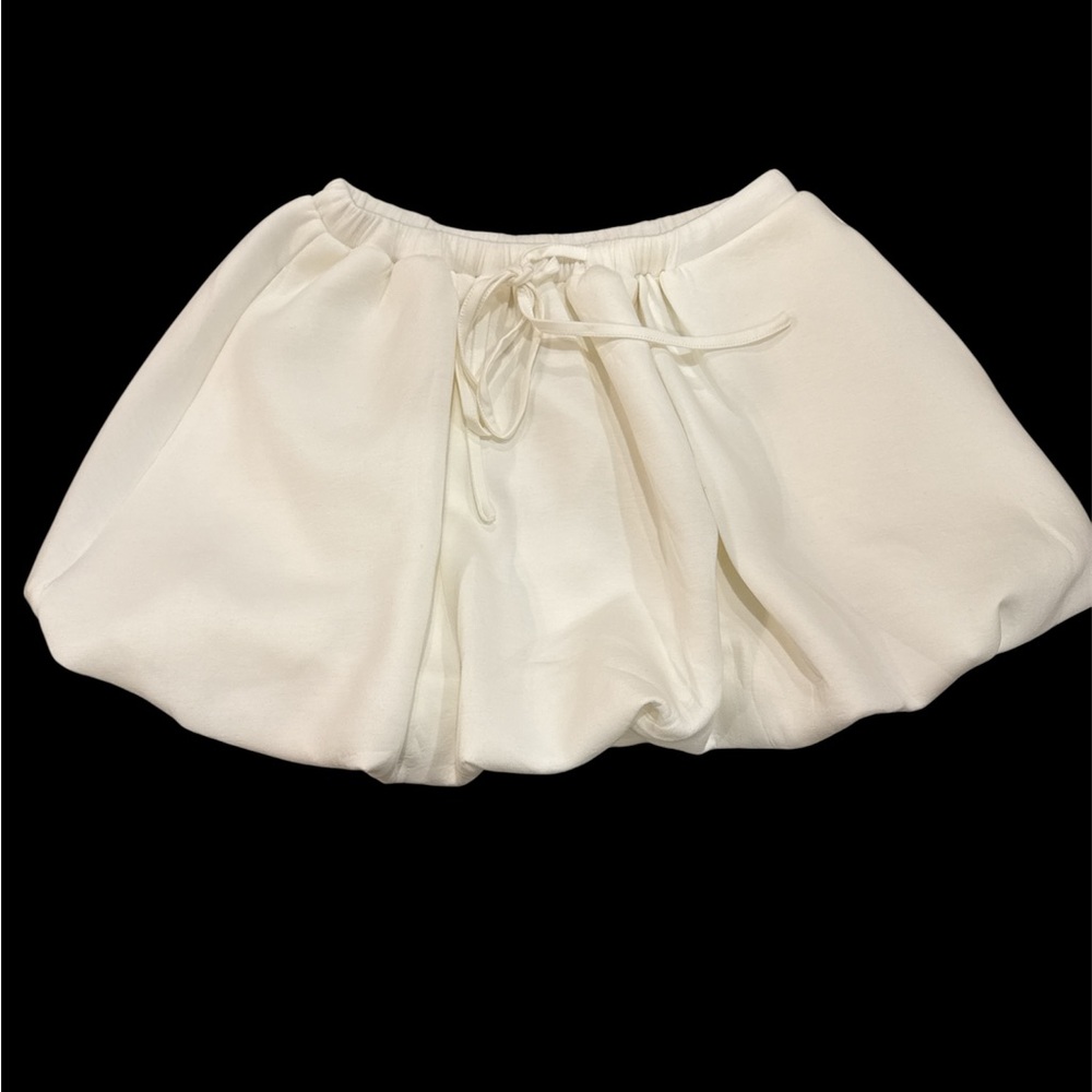 Elegant Cream Bubble Skirt